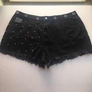 SHEIN Black SHORTS, sz 4x, STUDDED RAW HEM